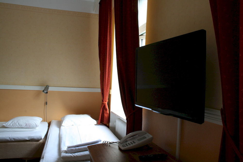 City Hotell Avenyn Gothenburg Exterior photo